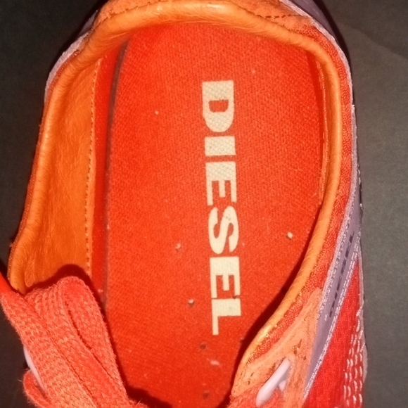 Diesel Bold Red Sneakers - Picture 11 of 15